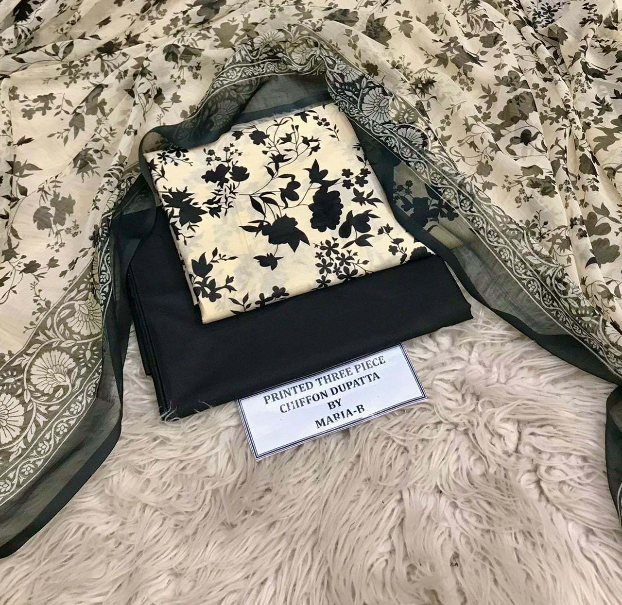 Lawn 3PC β Chiffon Dupatta β D-101