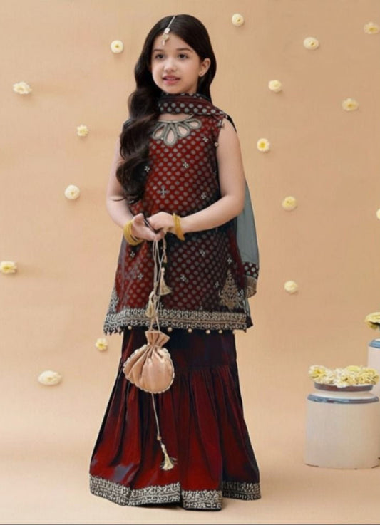 Kids Embroidered Lawn 3-Piece Suit – Summer Collection D-34